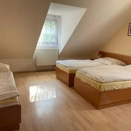 Motel Svatý Kryštof Tupadly (Melnik)