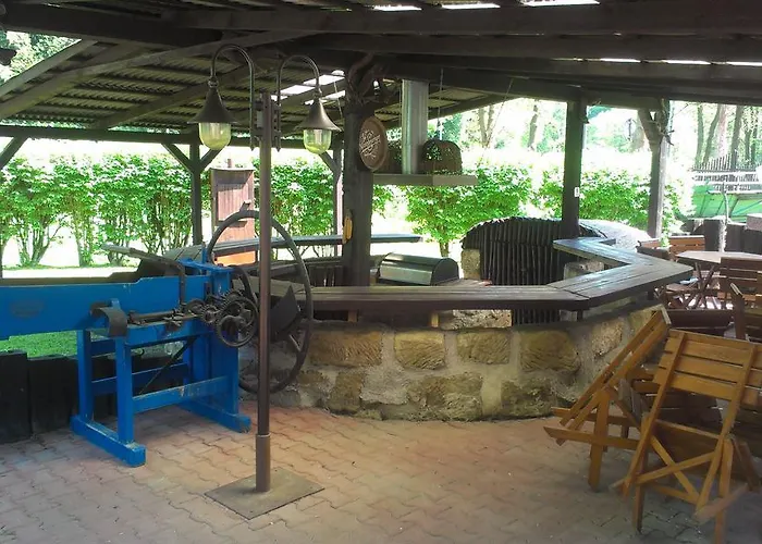 موتيل Svaty Krystof Tupadly (Melnik)